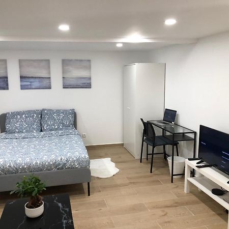 Grand F2 Confortable Saint-Denis (Seine-Saint-Denis) Exterior foto