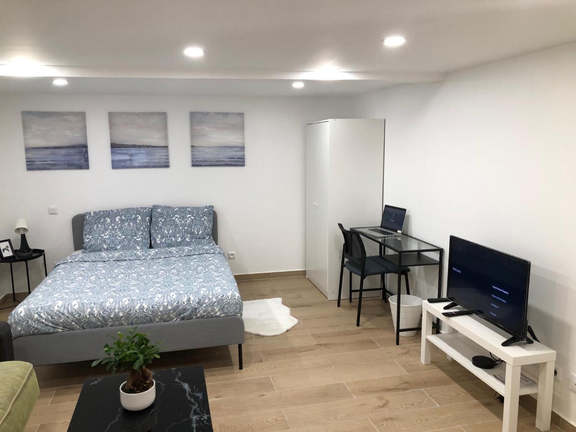 Grand F2 Confortable Saint-Denis (Seine-Saint-Denis) Exterior foto